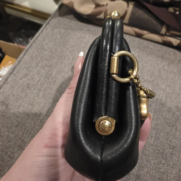 Coach 1941 Collection Black Leather Kiss-Lock with ROGUE tag - Picture 5 of 12